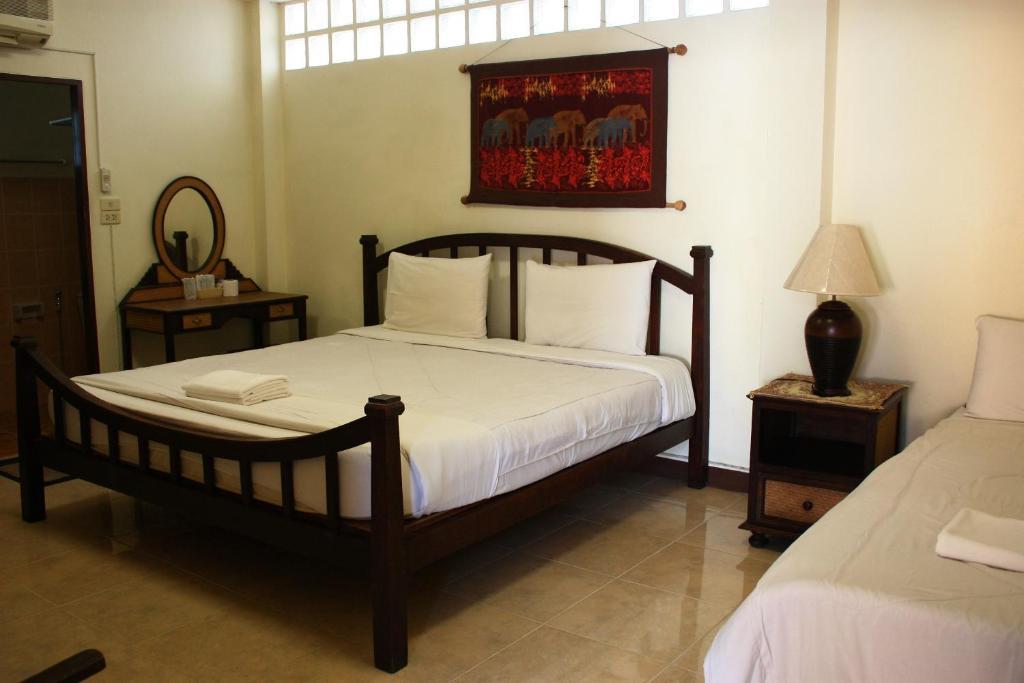 โรงแรมตีฆ้อง - Tri Gong Hotel Chiang Mai Exteriör bild