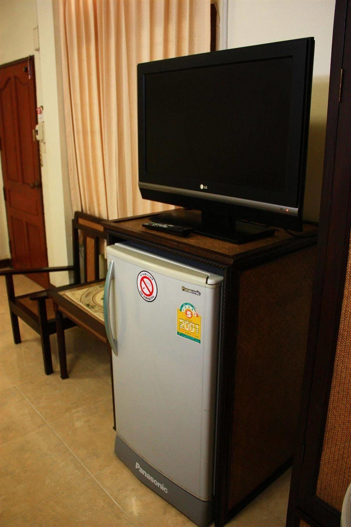 โรงแรมตีฆ้อง - Tri Gong Hotel Chiang Mai Exteriör bild
