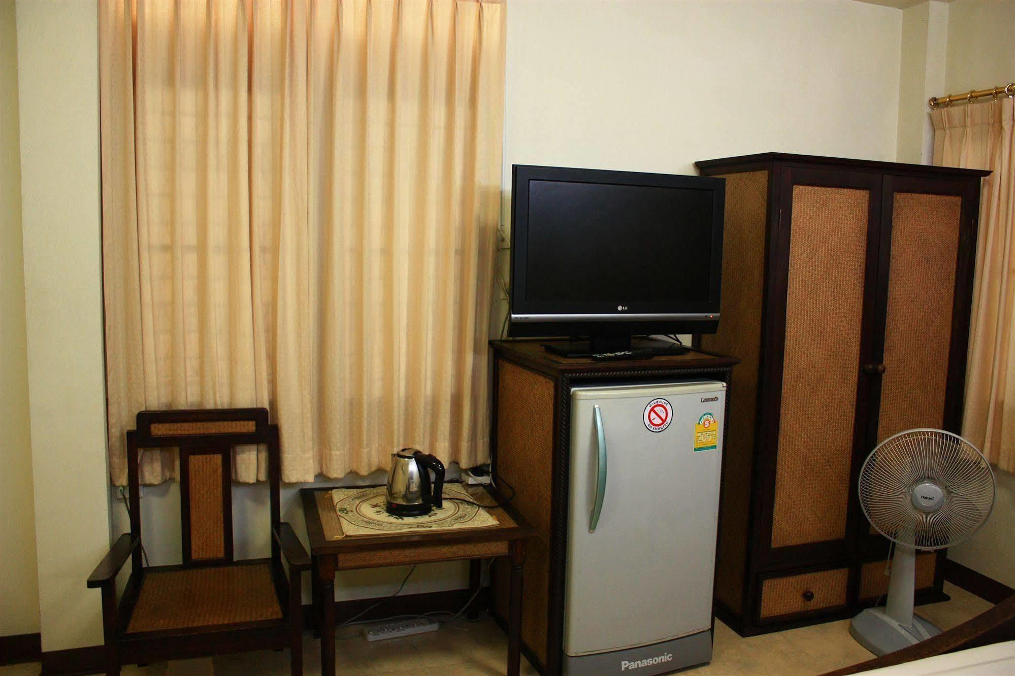 โรงแรมตีฆ้อง - Tri Gong Hotel Chiang Mai Exteriör bild