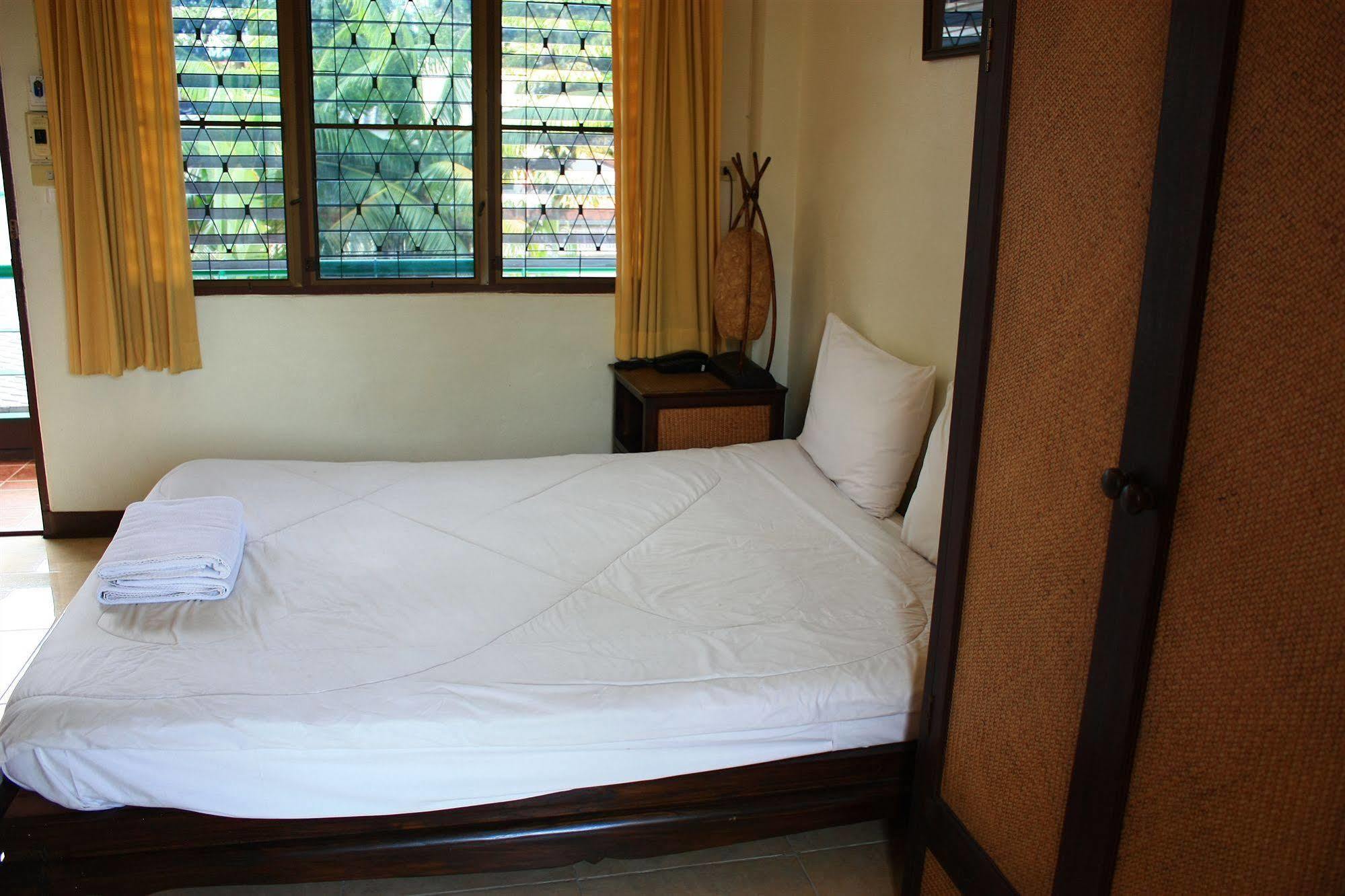 โรงแรมตีฆ้อง - Tri Gong Hotel Chiang Mai Exteriör bild