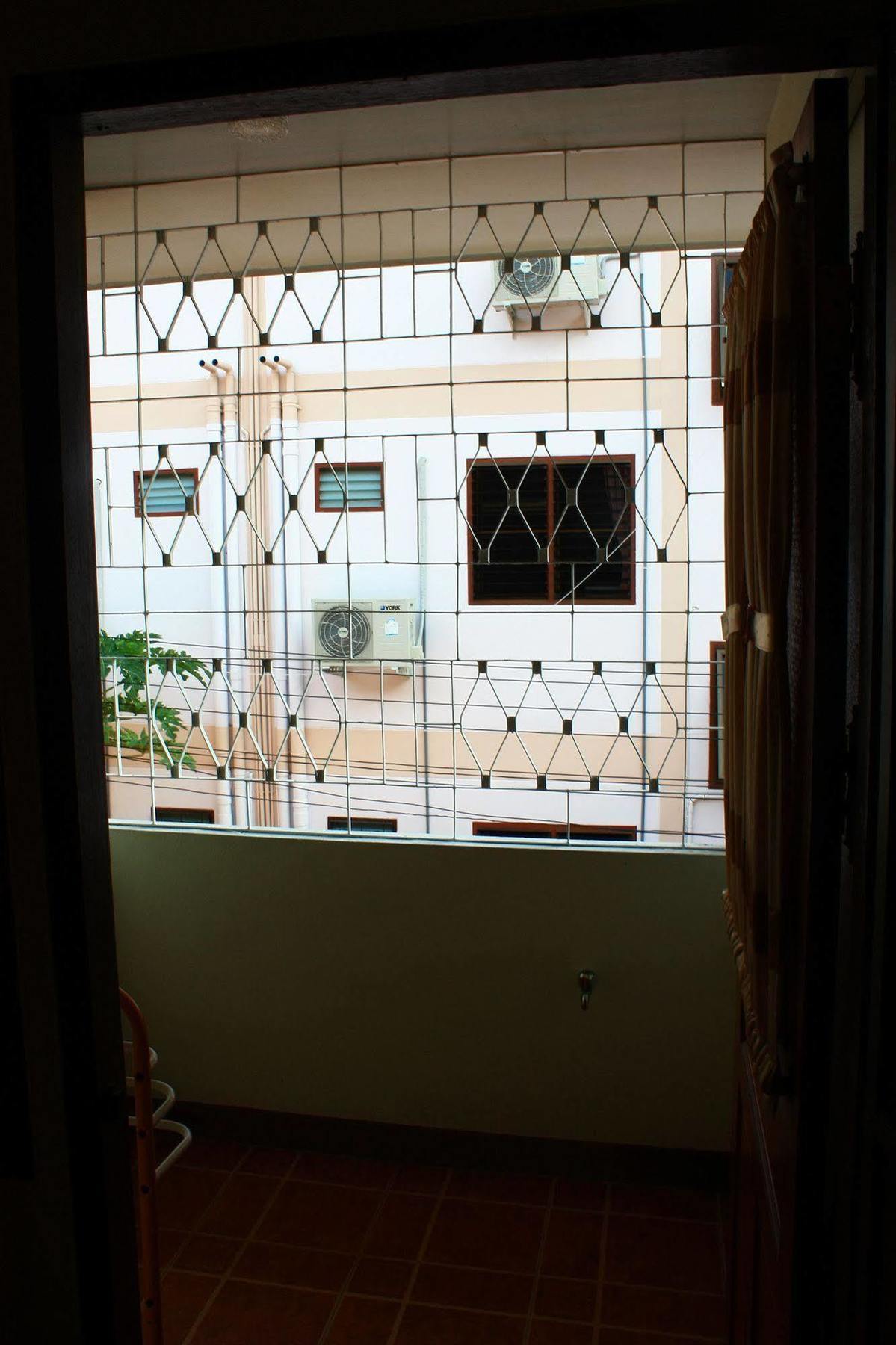 โรงแรมตีฆ้อง - Tri Gong Hotel Chiang Mai Exteriör bild